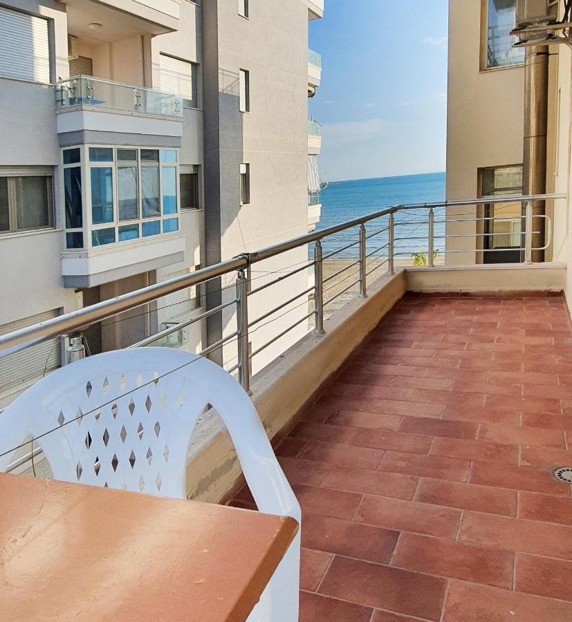 Sea & Sun Apartment Durrës Kültér fotó
